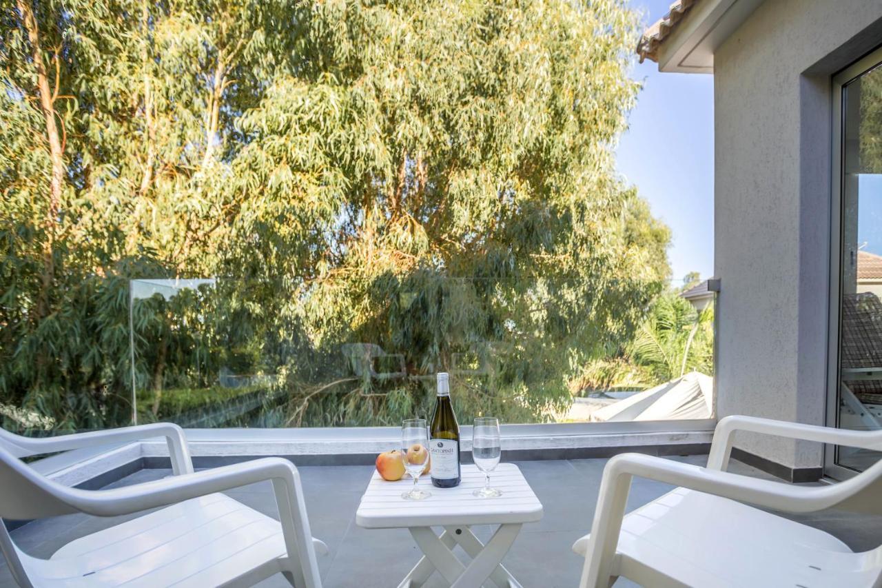 Villa Hibiscus Protaras Eksteriør billede