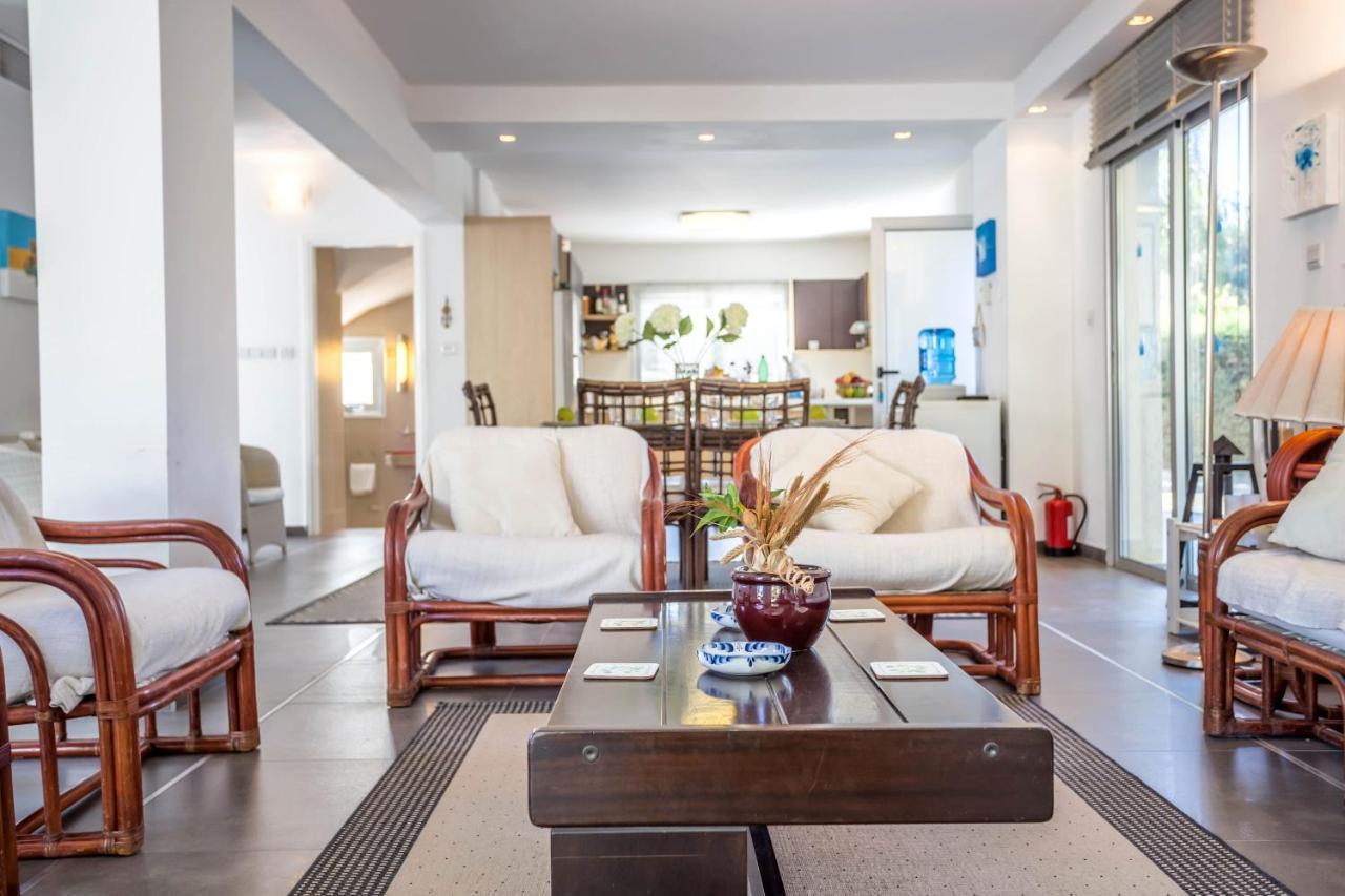 Villa Hibiscus Protaras Eksteriør billede