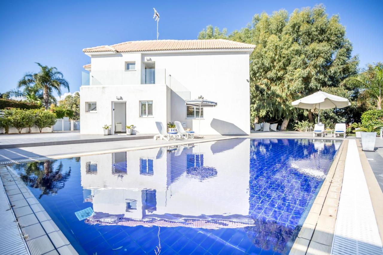 Villa Hibiscus Protaras Eksteriør billede