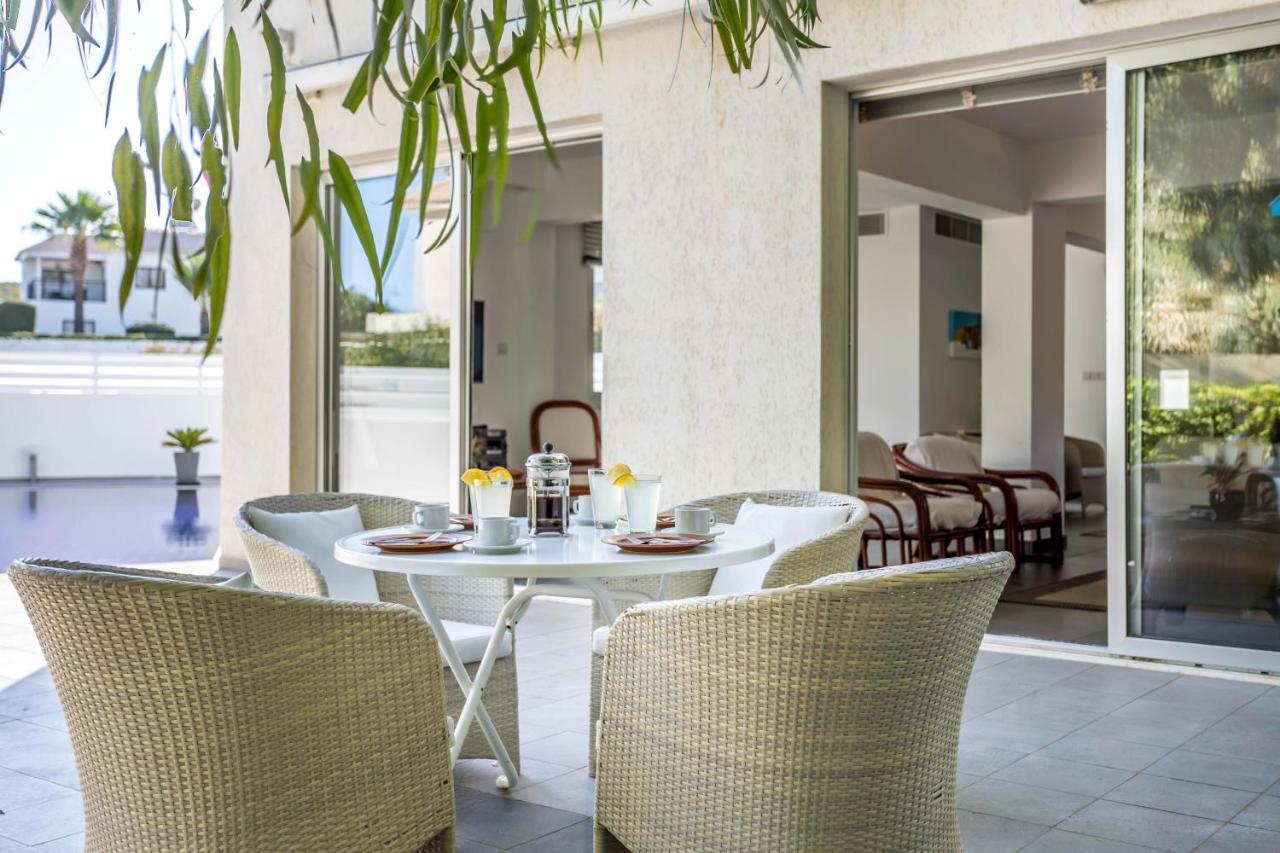 Villa Hibiscus Protaras Eksteriør billede