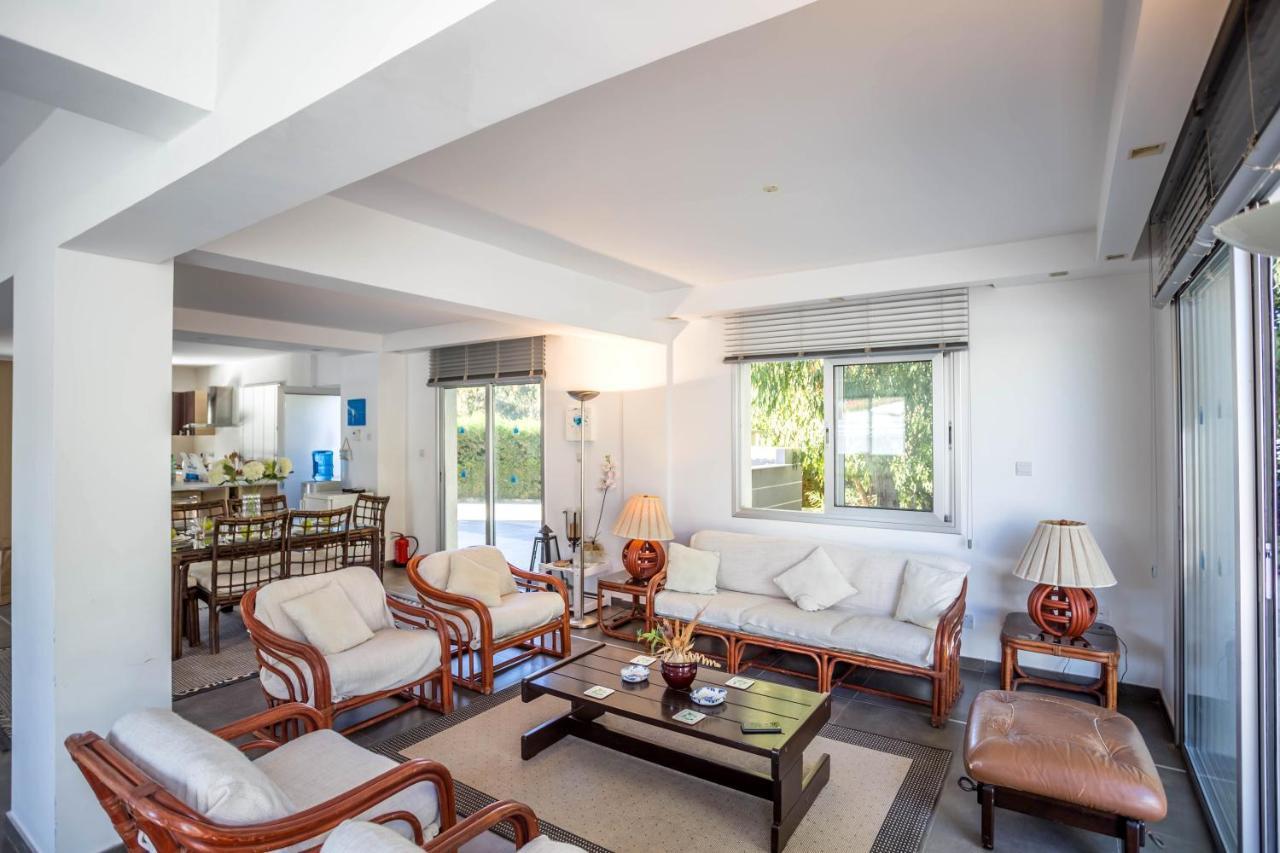 Villa Hibiscus Protaras Eksteriør billede