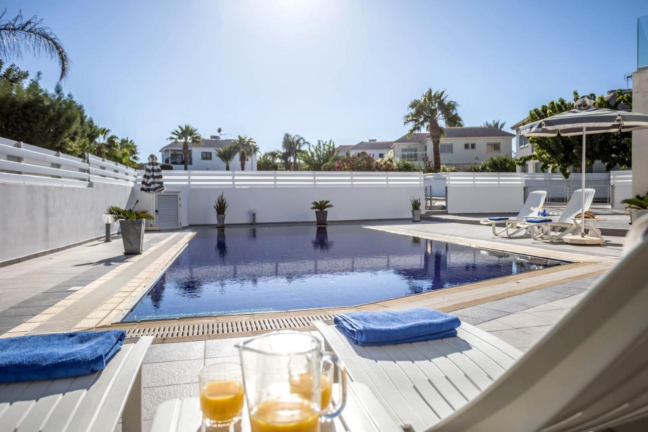 Villa Hibiscus Protaras Eksteriør billede