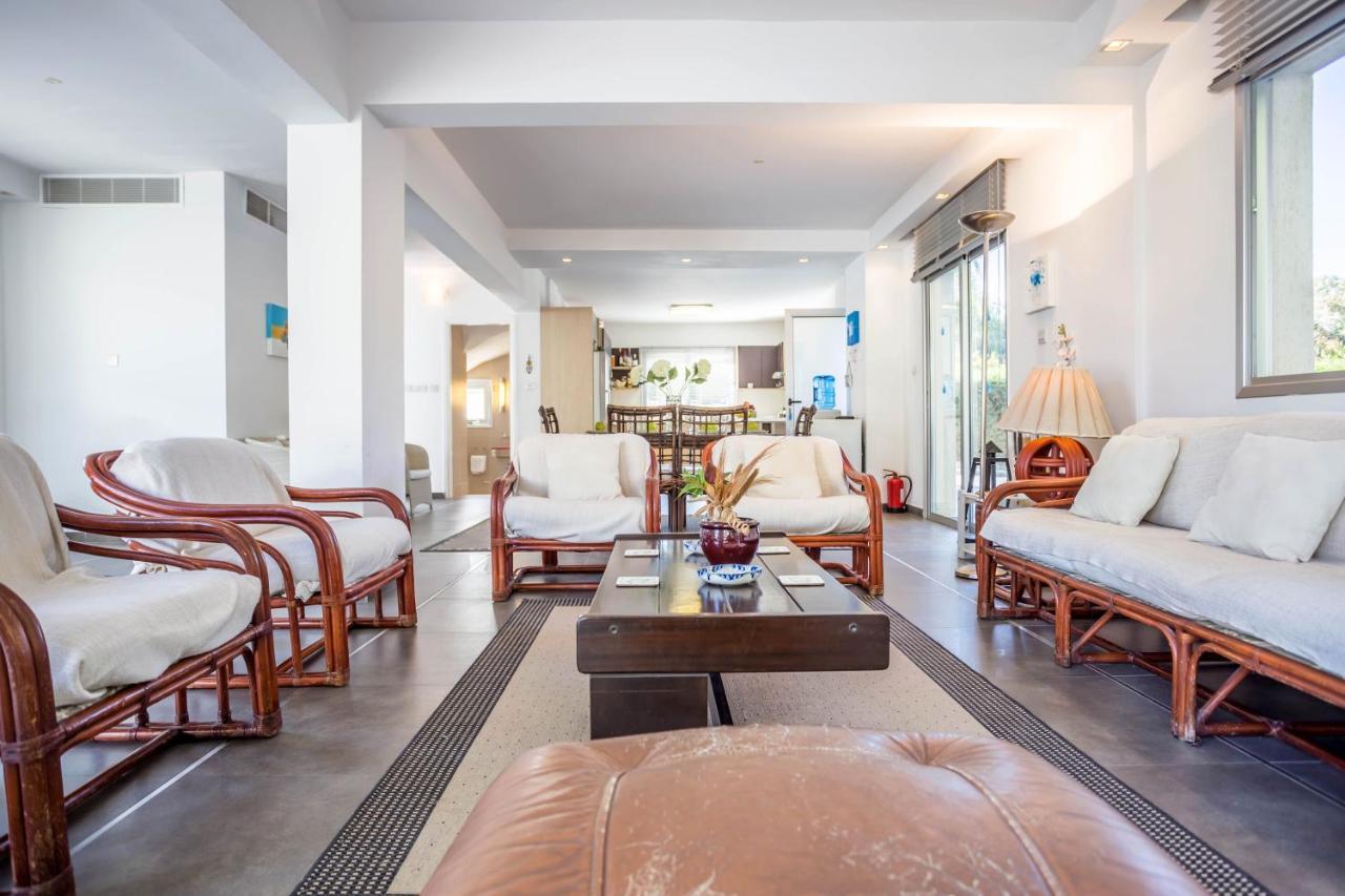 Villa Hibiscus Protaras Eksteriør billede